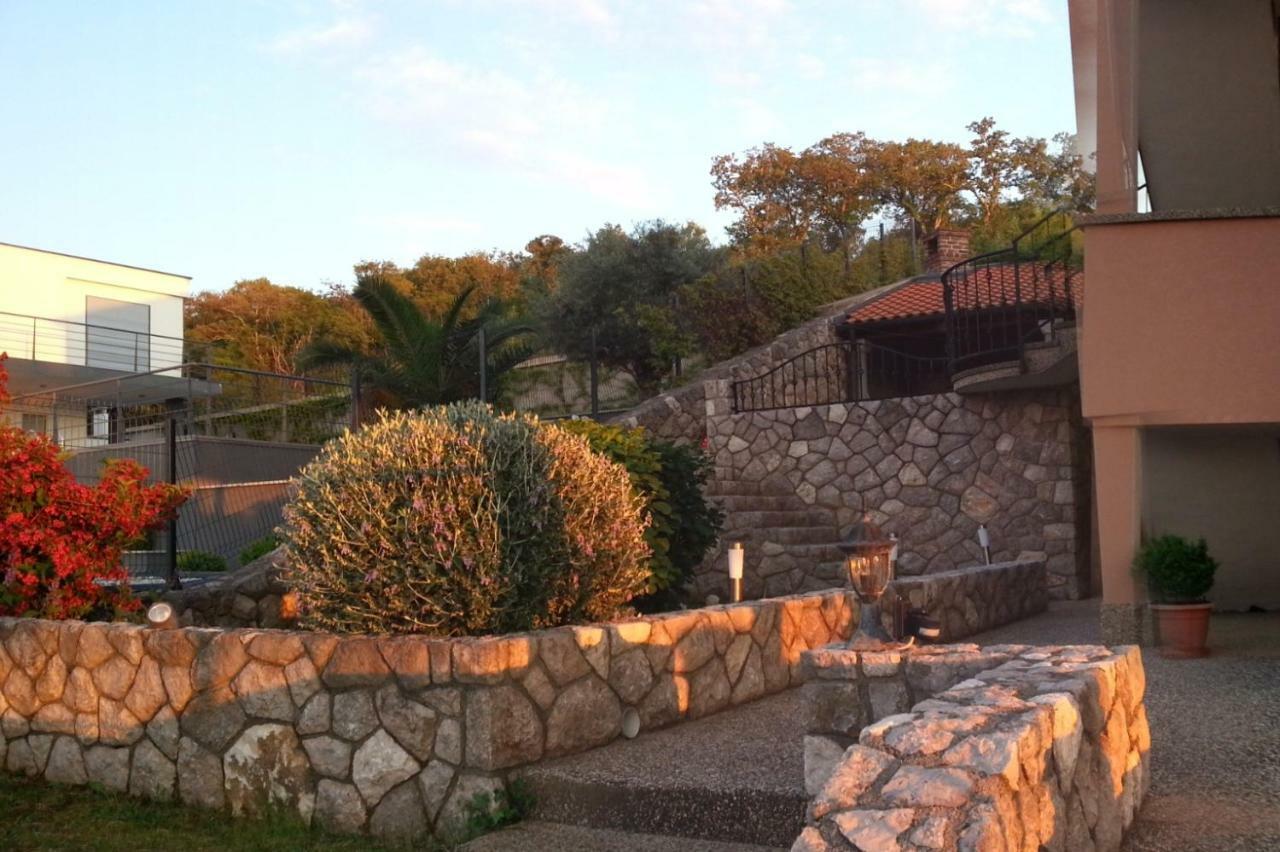 Guarda Alla Vita Njivice Exteriér fotografie